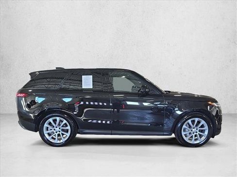 Certified 2025 Land Rover Range Rover Sport SE image 4