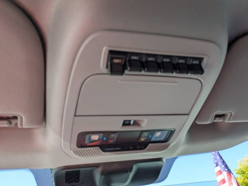 New 2025 Ford F550 4x4 Crew Cab image 24