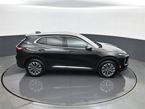 Used 2025 Buick Envision Preferred image 17