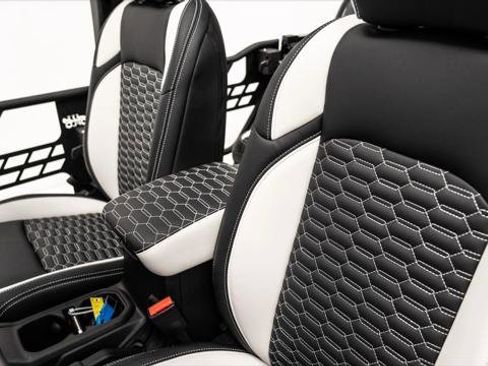 Used 2026 Jeep Wrangler Unlimited Sport image 35