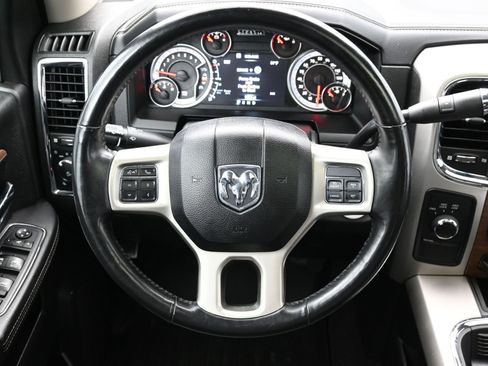 Used 2018 RAM 2500 Laramie w/ Off Road Package AWD/4WD image 15
