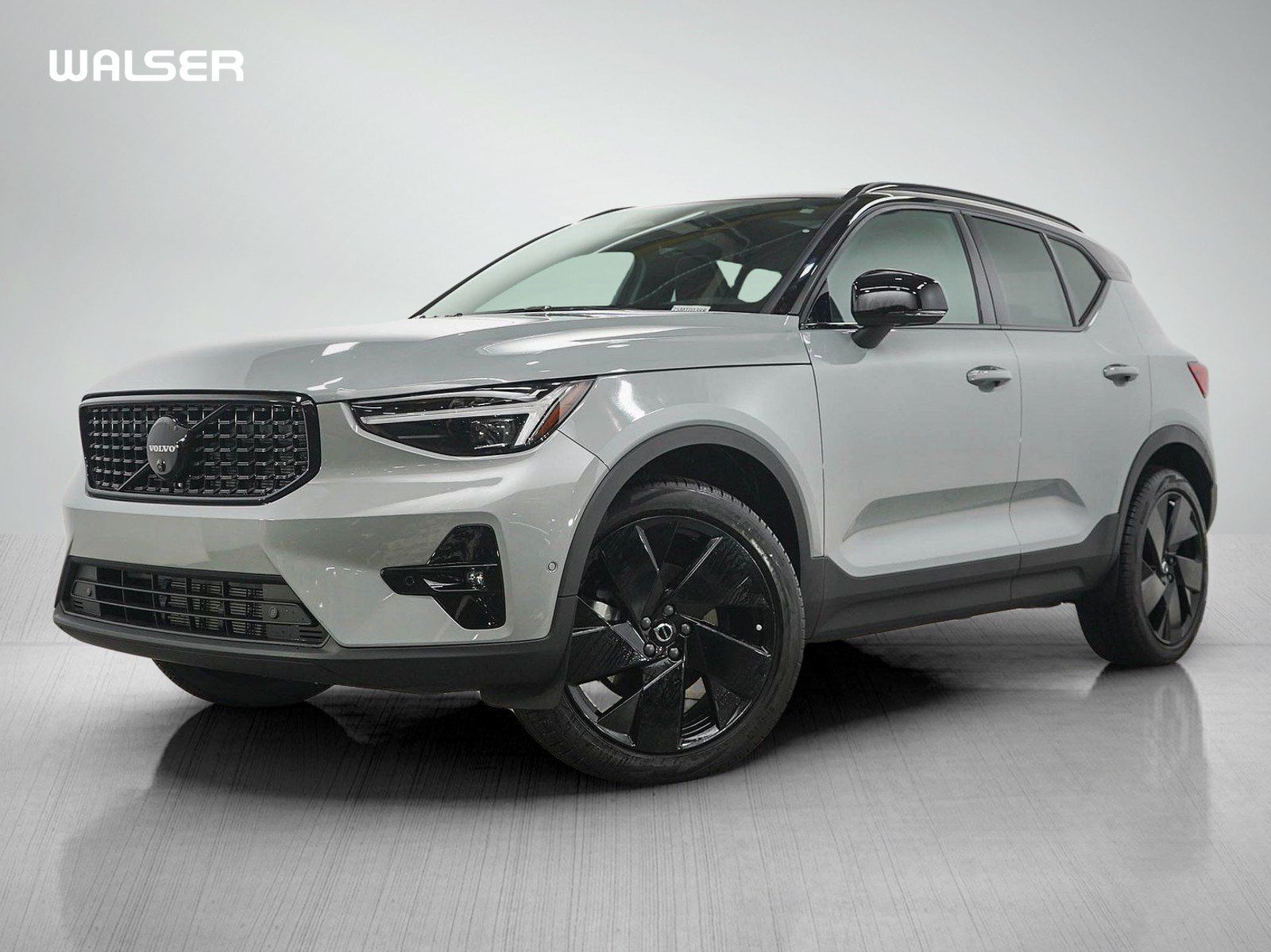 Used 2026 Volvo XC40 B5 Ultra w/ Protection Package Premier AWD/4WD image 1