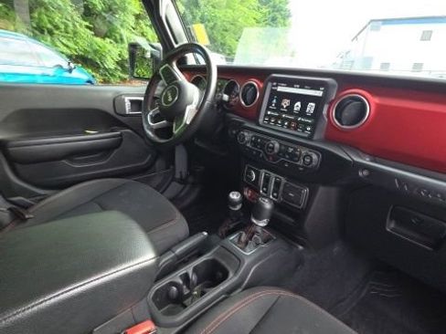 Used 2021 Jeep Wrangler Rubicon AWD/4WD image 23