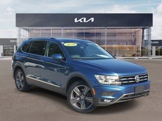 Used 2020 Volkswagen Tiguan SEL FWD video 1