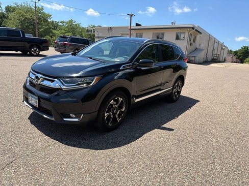 Used 2019 Honda CR-V Touring image 4