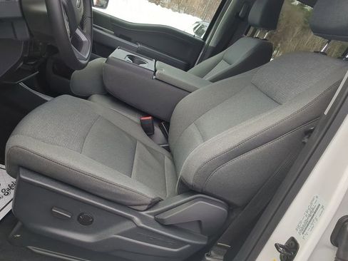 Used 2025 Ford F150 XLT w/ Equipment Group 301A Standard image 11