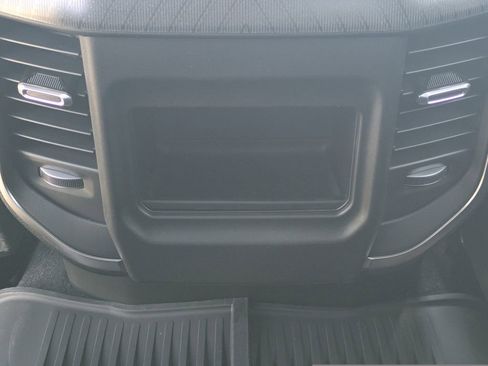 New 2026 RAM 2500 Big Horn AWD/4WD image 15