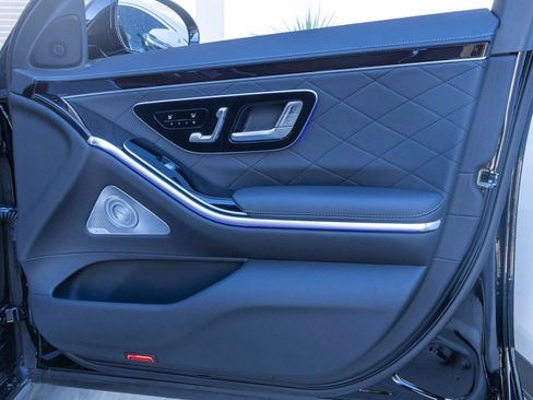 New 2026 Mercedes-Benz S 580 4MATIC Sedan image 26