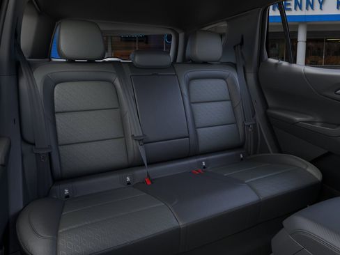 New 2026 Chevrolet Equinox LT image 17