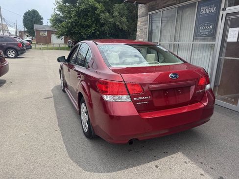 Used 2013 Subaru Legacy 2.5i AWD/4WD image 3