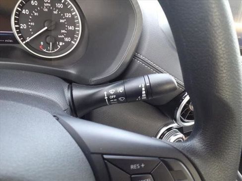 New 2025 Nissan Sentra SV image 34