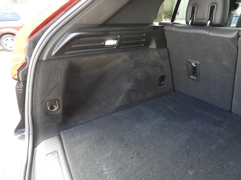 Used 2023 Cadillac XT4 Premium Luxury w/ Cold Weather Package image 27