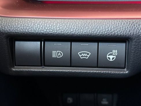Used 2024 Toyota Prius Prime FWD image 29