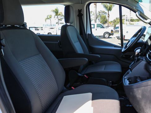 Used 2024 Ford Transit 350 XLT RWD image 16