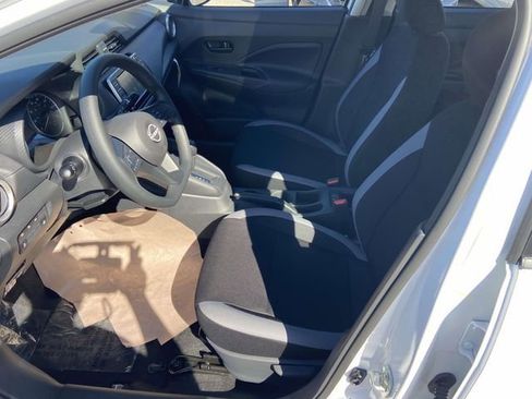 New 2025 Nissan Versa S w/ Trunk Package image 10