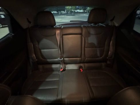 Certified 2022 Chevrolet Bolt LT FWD image 16