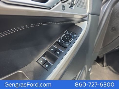 Certified 2023 Ford Explorer Limited AWD/4WD image 19