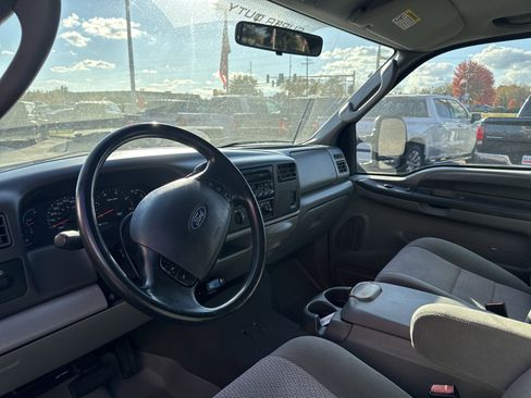 Used 2003 Ford F250 XLT image 17