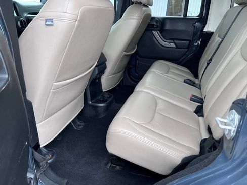 Used 2017 Jeep Wrangler Unlimited Sport w/ Quick Order Package 24S image 16