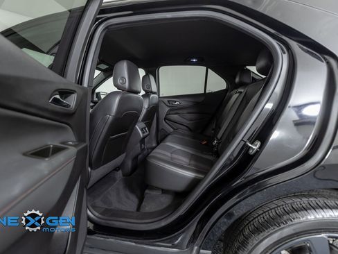 Used 2023 Chevrolet Equinox RS image 25