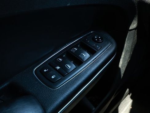 Used 2021 Chrysler 300 S RWD image 19