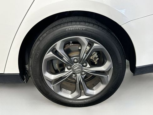 Used 2023 Honda Accord EX image 11