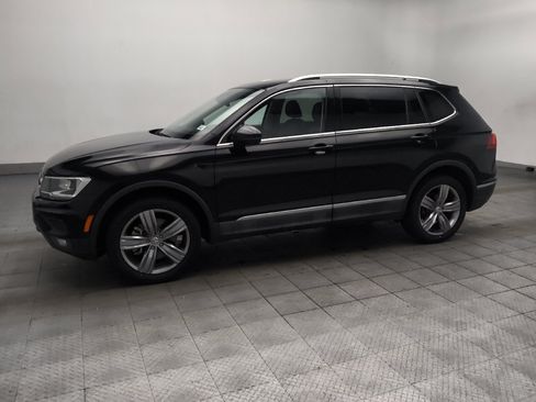 Used 2021 Volkswagen Tiguan SEL AWD/4WD image 2