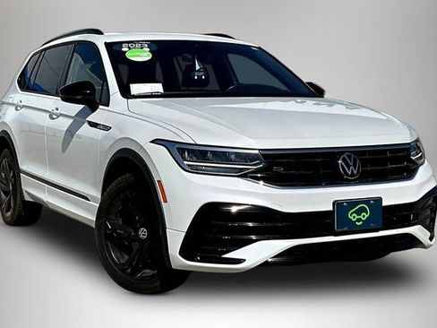 Used 2023 Volkswagen Tiguan SE R-Line AWD/4WD image 1