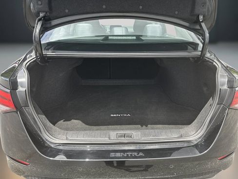 Used 2024 Nissan Sentra SV FWD image 12