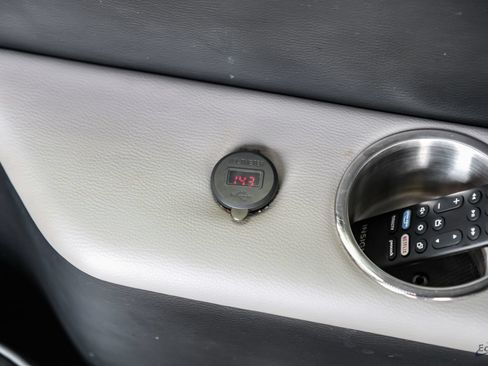 Used 2022 Mercedes-Benz Sprinter 2500 image 76