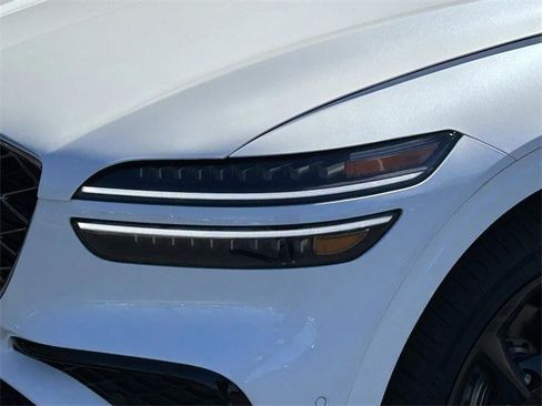 Used 2026 Genesis GV70 2.5T Sport Prestige image 13