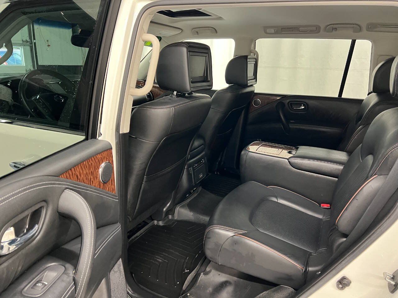 Used 2017 Nissan Armada Platinum w/ Captain Seat Package AWD/4WD image 9