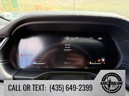 Used 2023 Jeep Grand Cherokee L Laredo AWD/4WD image 17