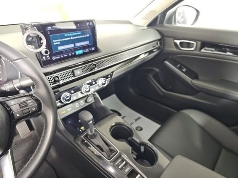 Used 2024 Honda Civic Touring image 27