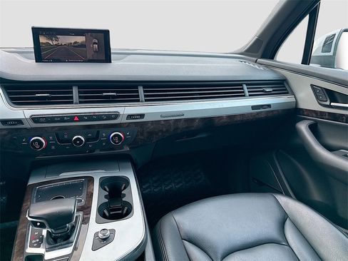 Used 2019 Audi Q7 2.0T Premium Plus w/ Premium Plus Package image 26