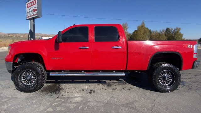 Used 2011 GMC Sierra 2500 SLE AWD/4WD image 5