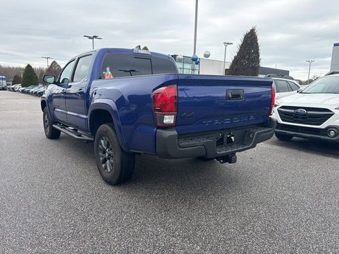 Used 2023 Toyota Tacoma SR5 image 3