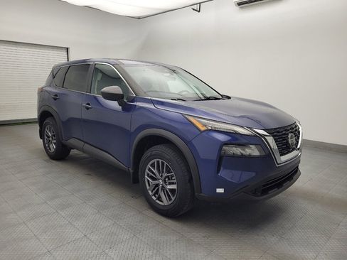 Used 2021 Nissan Rogue S AWD/4WD image 13