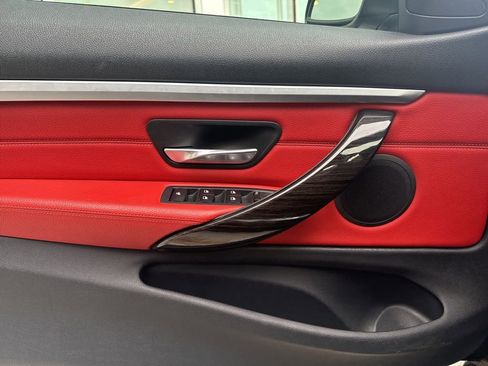 Used 2016 BMW 428i xDrive Convertible image 13