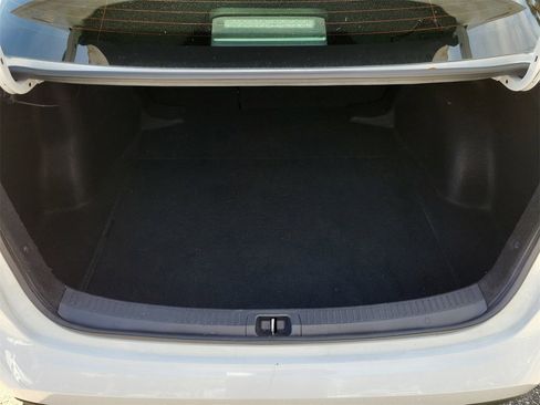 Used 2023 Toyota Corolla LE image 8