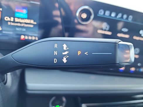 New 2026 Chevrolet Traverse LT image 28