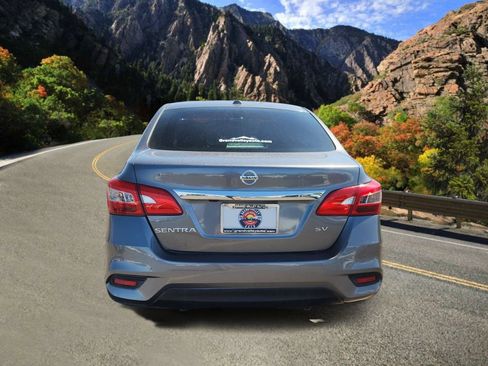 Used 2017 Nissan Sentra SV FWD image 4