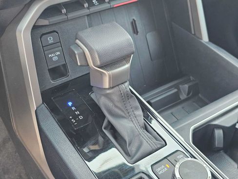 Used 2024 Toyota Tundra SR5 w/ SR5 Convenience Package AWD/4WD image 31