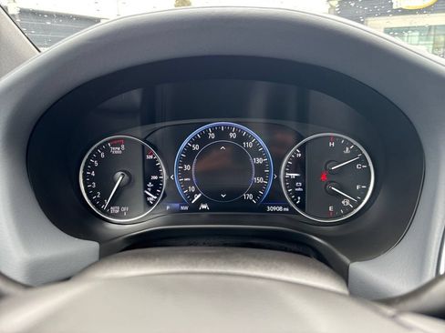 Used 2023 Buick Enclave Premium w/ Experience Buick Package AWD/4WD image 17