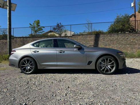 New 2026 Genesis G70 2.5T Prestige image 5