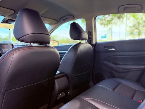 Used 2024 Nissan Altima 2.5 SR image 27