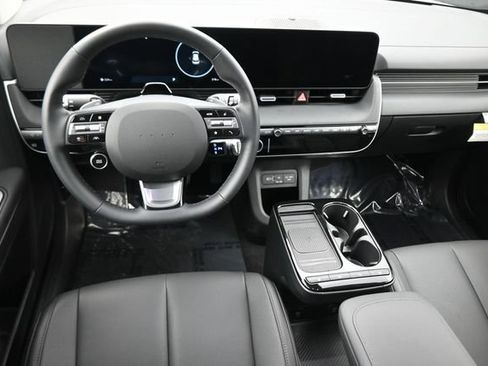 New 2026 Hyundai Ioniq 5 SEL AWD/4WD image 12