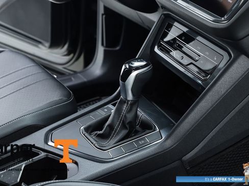 Used 2023 Volkswagen Tiguan SE image 73