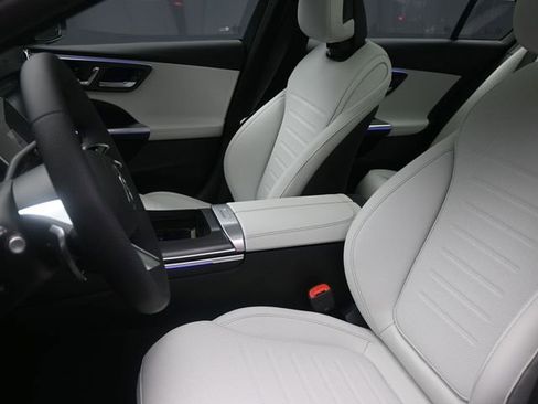 New 2025 Mercedes-Benz C 300 Sedan image 18