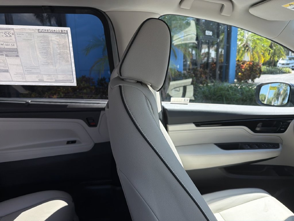 New 2027 Honda Odyssey Touring image 16